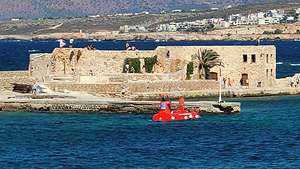 Firka Fortress being attacked by a Tourist submarine