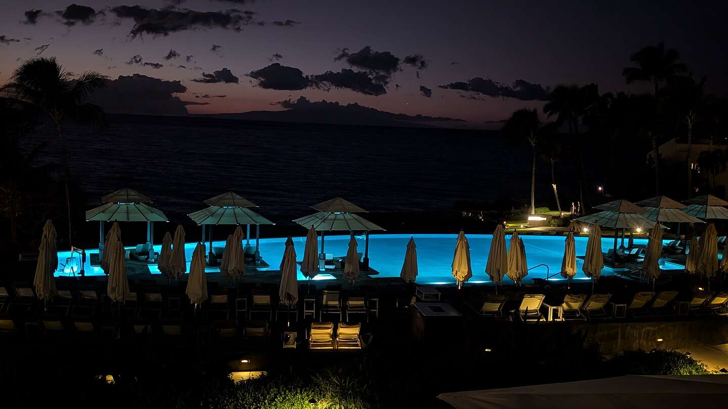 Wailea Beach Resort infinity pool