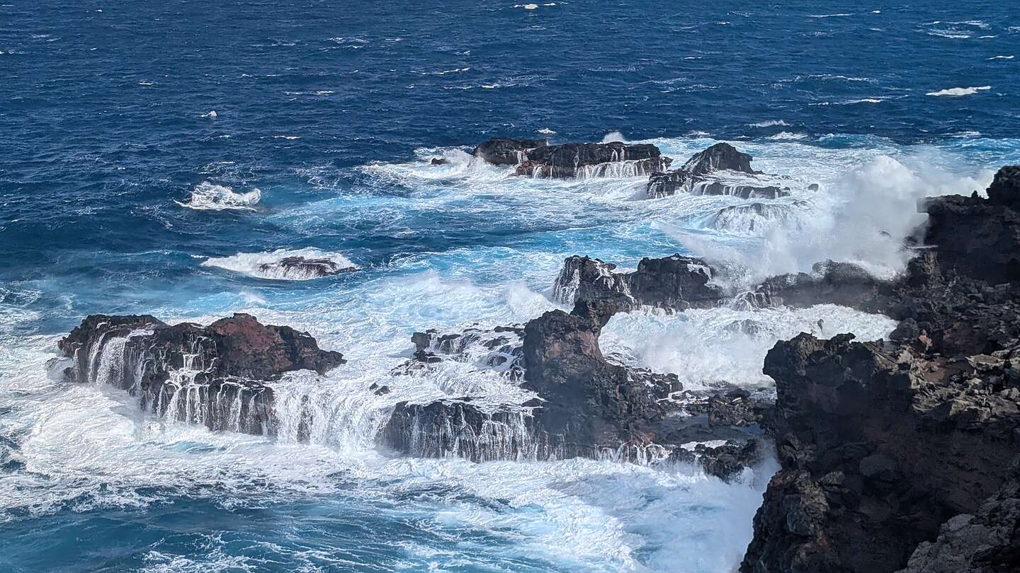 The dangerous Olivine Pools